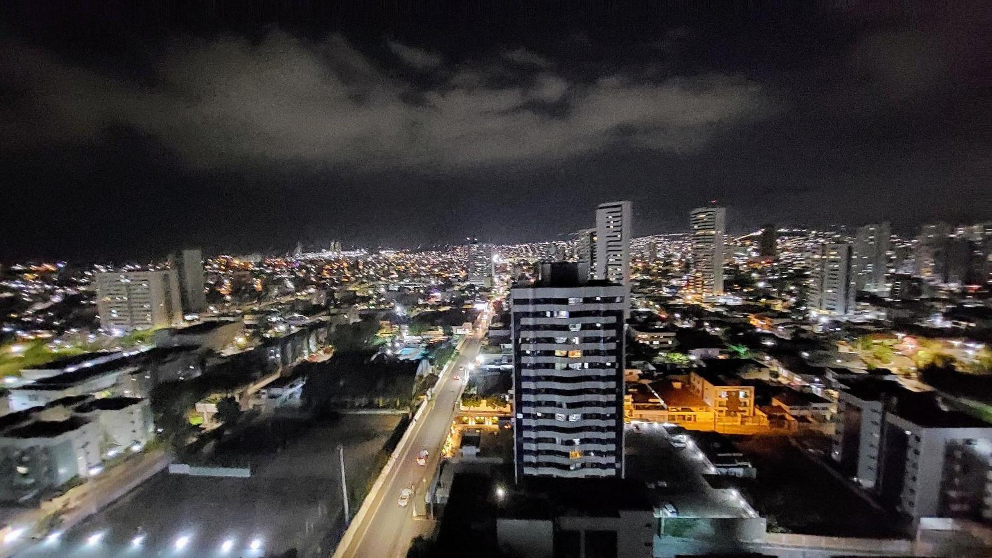 카루아루 Ape Com Vista Espetacular No Edif. Mr. Roterdam 아파트 외부 사진